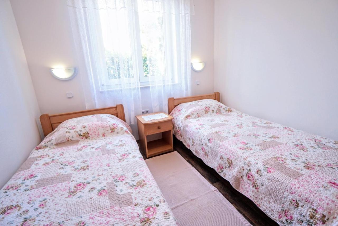 Apartment Vlado Замбратия Екстериор снимка