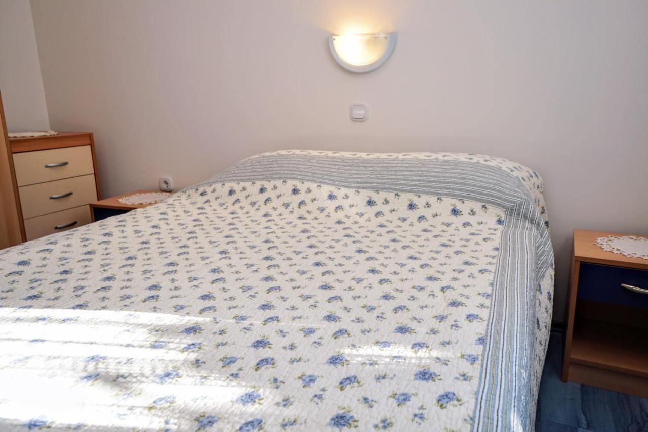 Apartment Vlado Замбратия Екстериор снимка